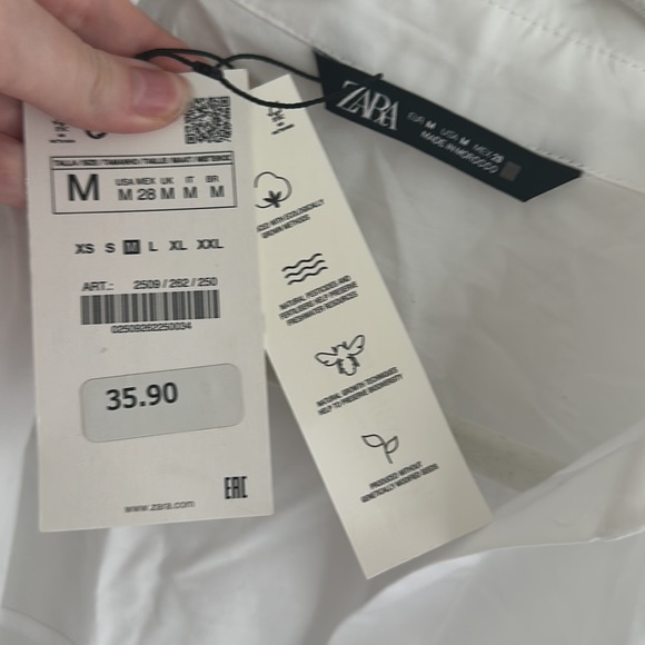 ZARA Button Up Blouse - Picture 2 of 4